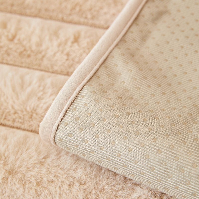 Housse canapé Beige - Housse de Canapé Antidérapante Luxe en Fausse Fourrure La Maison des Housses