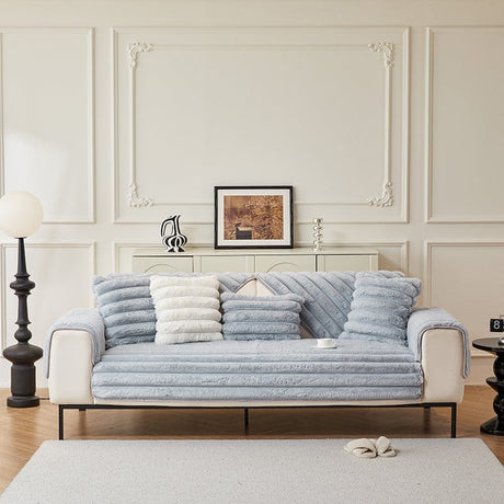 Housse canapé Bleu - Housse de Canapé Antidérapante Luxe en Fausse Fourrure La Maison des Housses