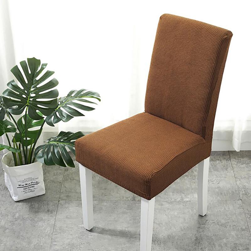 Housse de chaise déperlante, Caramel, posée sur une chaise