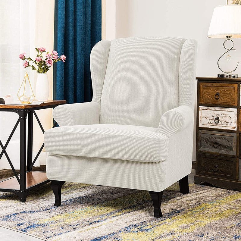 Housse de fauteuil à oreilles déperlante, Écru, posée sur un fauteuil à oreilles