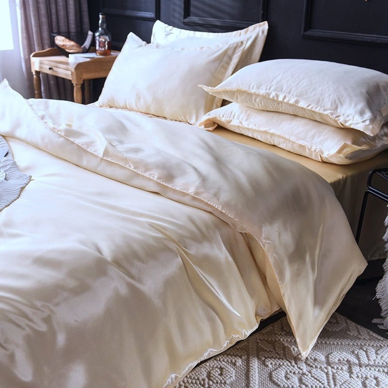 Parure de lit Beige clair type satin - Drap housse / Housse de couette / 2 taies d'oreiller La Maison des Housses