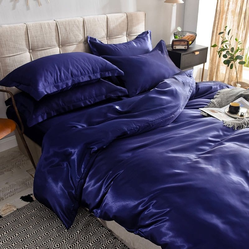 Parure de lit Bleu foncé type satin - Drap housse / Housse de couette / 2 taies d'oreiller La Maison des Housses