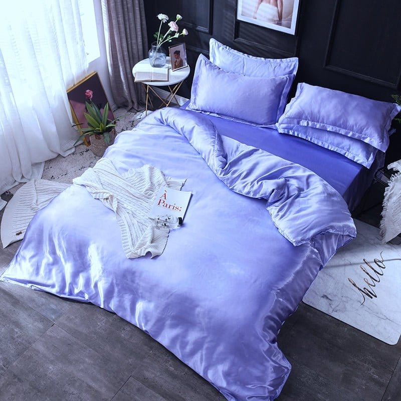 Parure de lit Bleu lavande type satin - Drap housse / Housse de couette / 2 taies d'oreiller La Maison des Housses