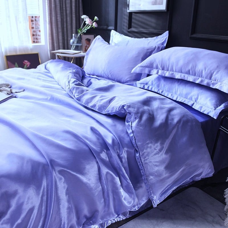 Parure de lit Bleu lavande type satin - Drap housse / Housse de couette / 2 taies d'oreiller La Maison des Housses