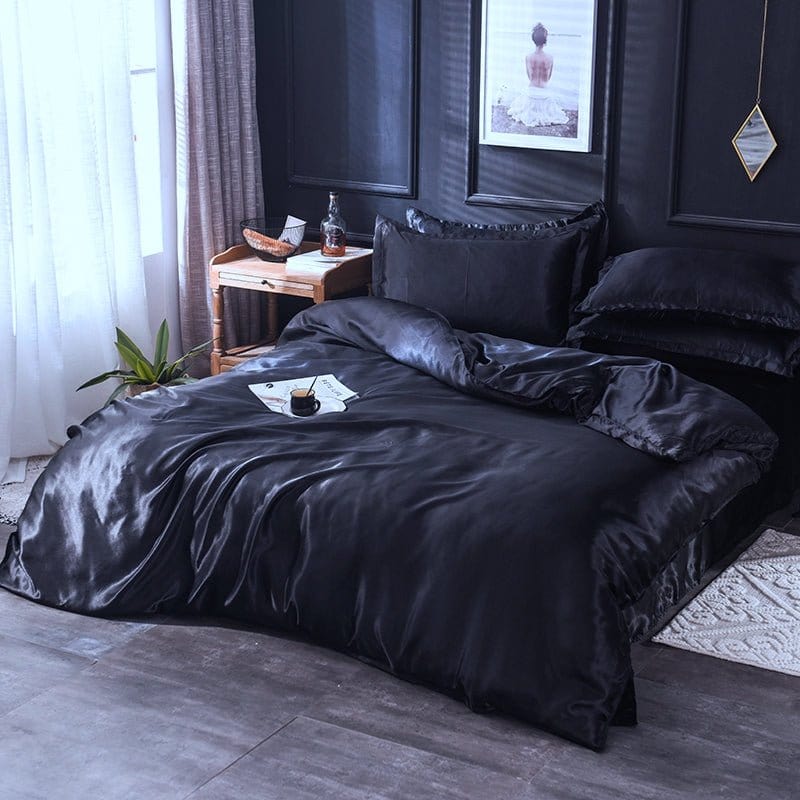 Parure de lit Noir type satin - Drap housse / Housse de couette / 2 taies d'oreiller La Maison des Housses