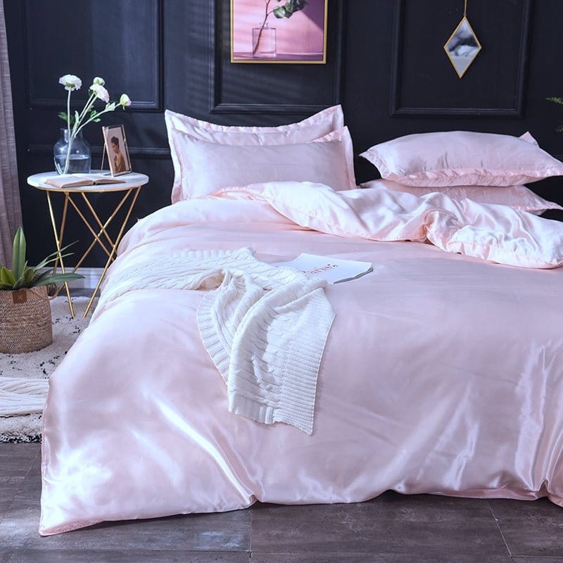 Parure de lit Rose clair type satin - Drap housse / Housse de couette / 2 taies d'oreiller La Maison des Housses
