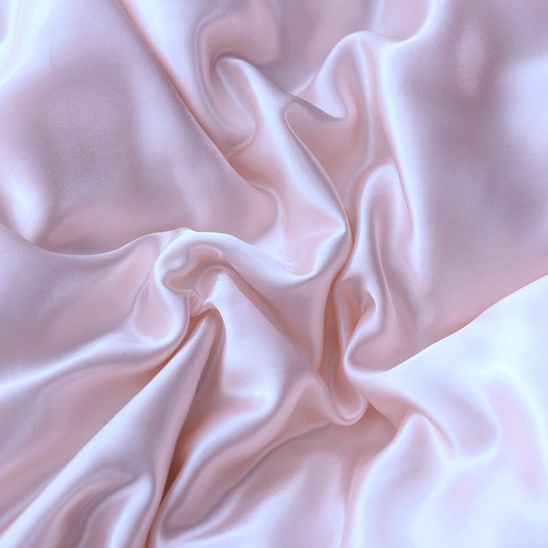 Parure de lit Rose clair type satin - Drap housse / Housse de couette / 2 taies d'oreiller La Maison des Housses