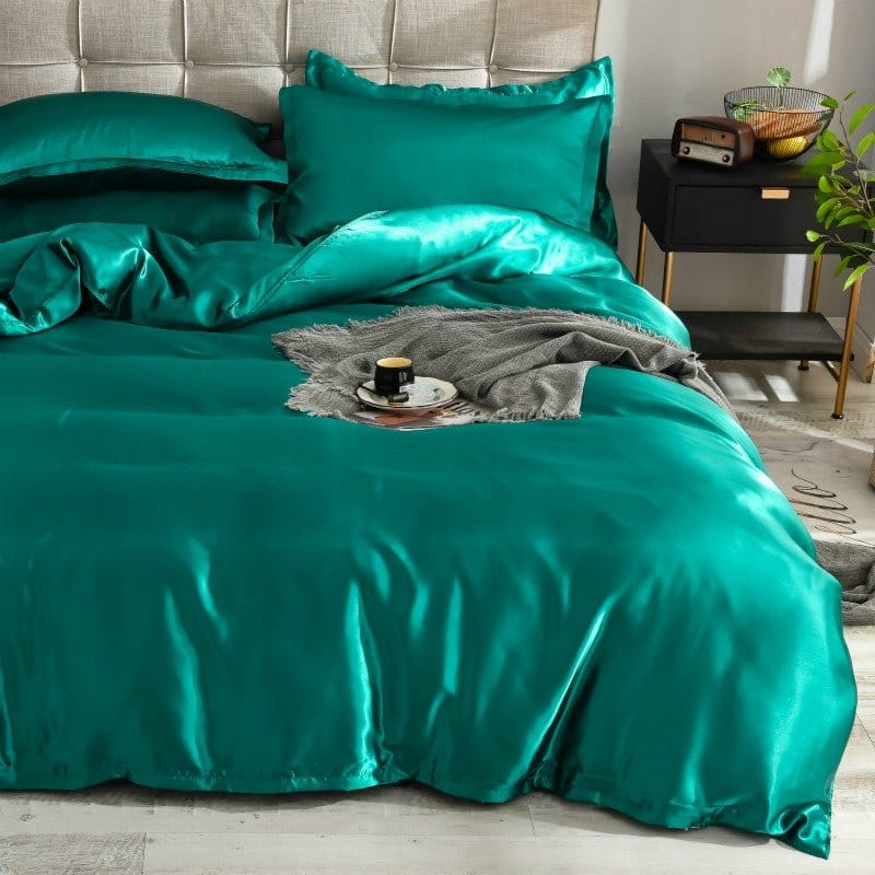 Parure de lit Vert type satin - Drap housse / Housse de couette / 2 taies d'oreiller La Maison des Housses