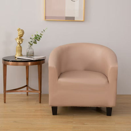 Housse de fauteuil cabriolet en simili cuir, Taupe, posée sur un fauteuil cabriolet