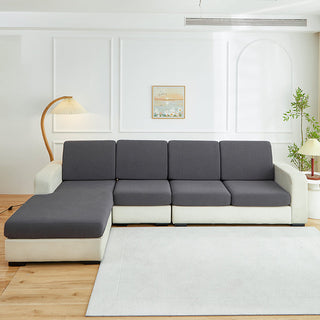 Housse de coussin de canapé déperlante, Gris, posée sur les coussins d'assise et de dossier d'un canapé