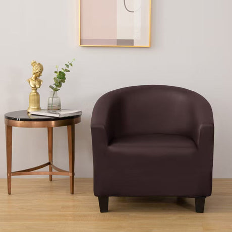 Housse de fauteuil cabriolet en simili cuir, Acajou, posée sur un fauteuil cabriolet