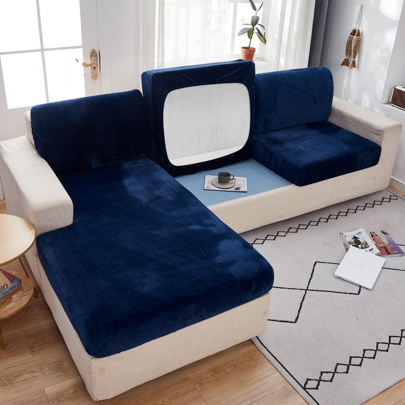Housse de coussin de canapé en velours, Bleu saphir, posée sur les coussins d'assise et de dossier d'un canapé — vue 3