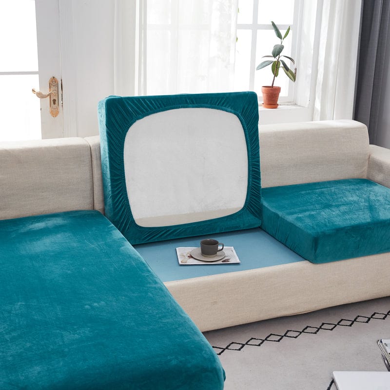 Housse de coussin de canapé en velours, Bleu paon, posée sur les coussins d'assise et de dossier d'un canapé — vue 5