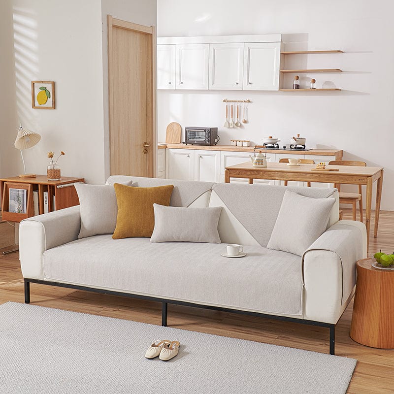 Housse de canapé EasyCover chenille, Écru, posée sur un canapé — vue 2