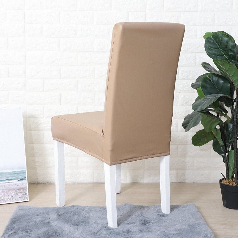 Housse de chaise en simili cuir, Taupe, posée sur une chaise — vue 3