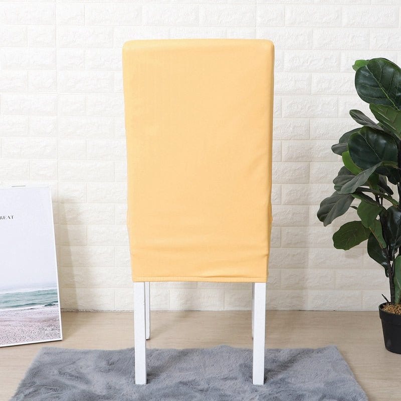 Housse de chaise en simili cuir, Jaune doré, posée sur une chaise — vue 4
