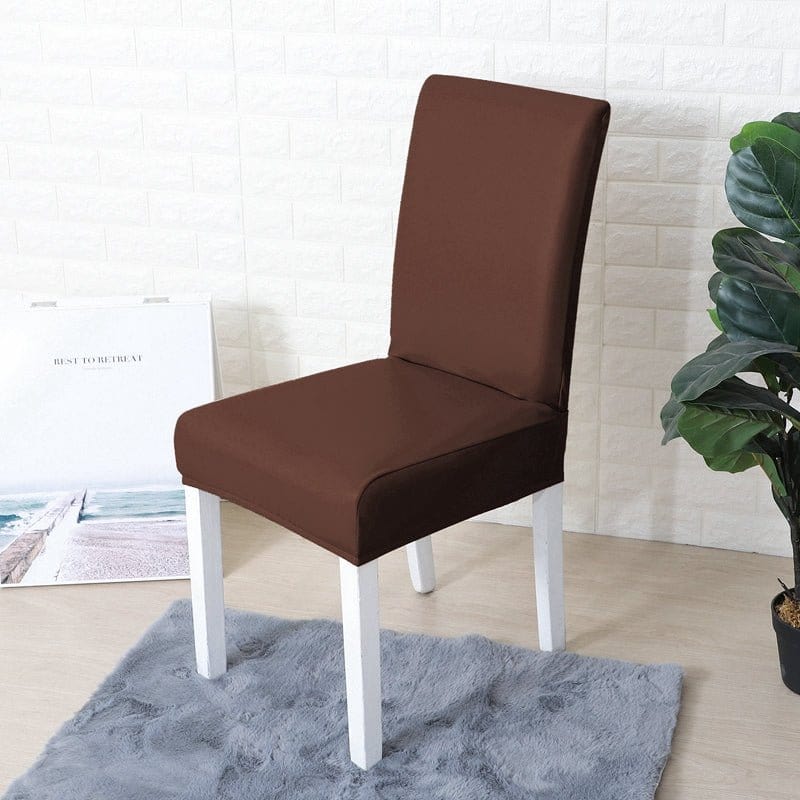 Housse de chaise en simili cuir, Acajou, posée sur une chaise