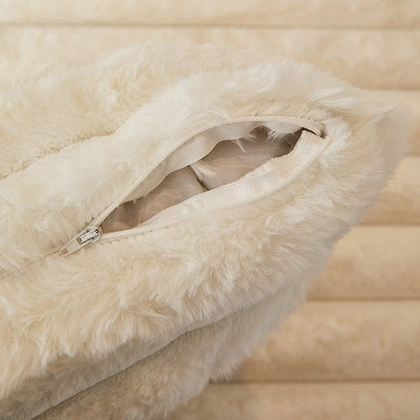 Housse coussin Blanc cassé - 1 pièce - Housses de coussin Luxe en Fausse Fourrure Épaisse La Maison des Housses
