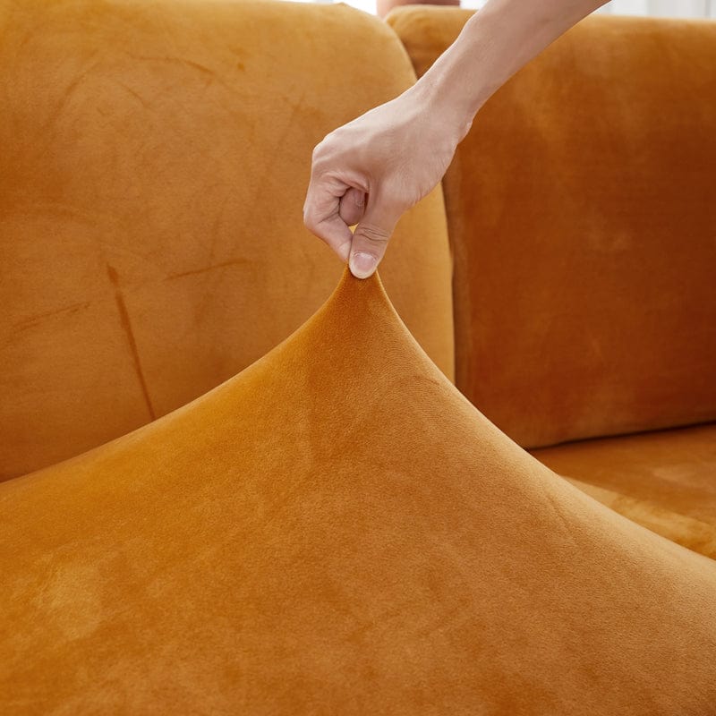 Housse de coussin de canapé en velours, Ambre, posée sur les coussins d'assise et de dossier d'un canapé — vue 6