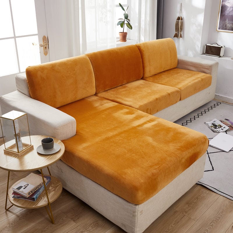 Housse de coussin de canapé en velours, Ambre, posée sur les coussins d'assise et de dossier d'un canapé — vue 2