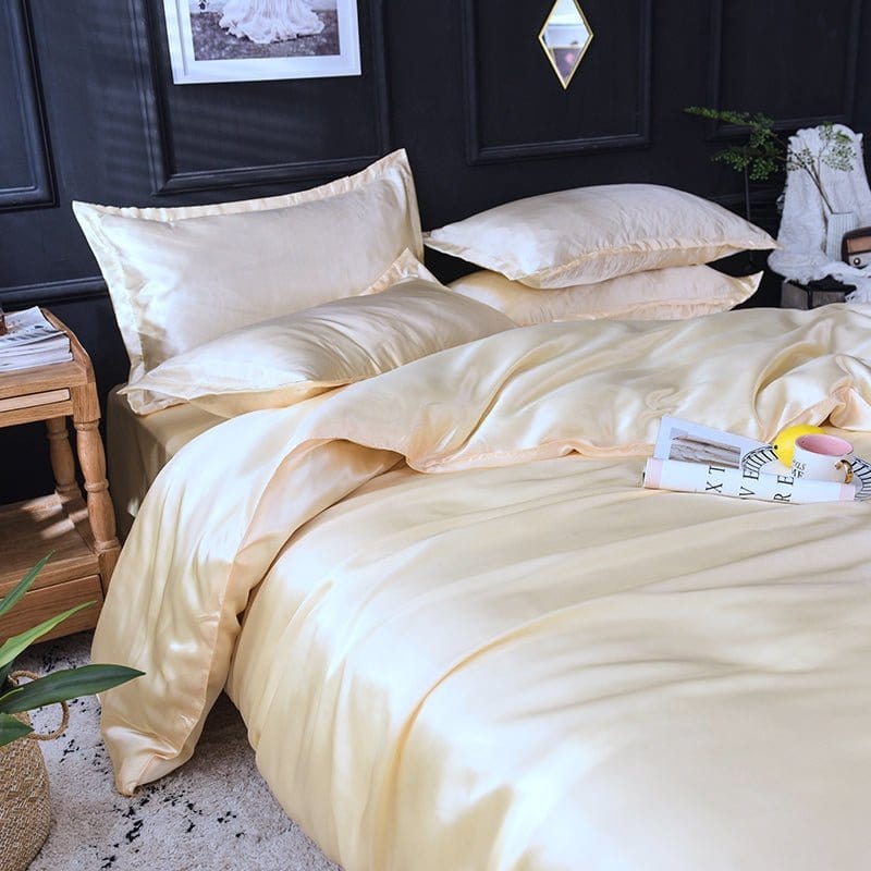 Parure de lit Beige clair type satin - Drap housse / Housse de couette / 2 taies d'oreiller La Maison des Housses