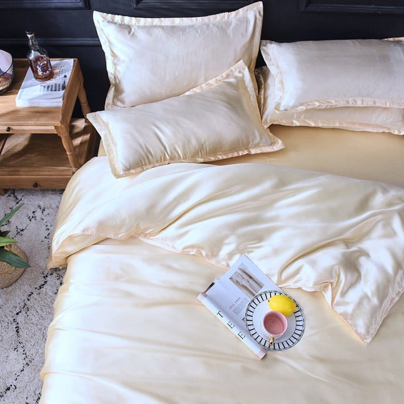 Parure de lit Beige clair type satin - Drap housse / Housse de couette / 2 taies d'oreiller La Maison des Housses