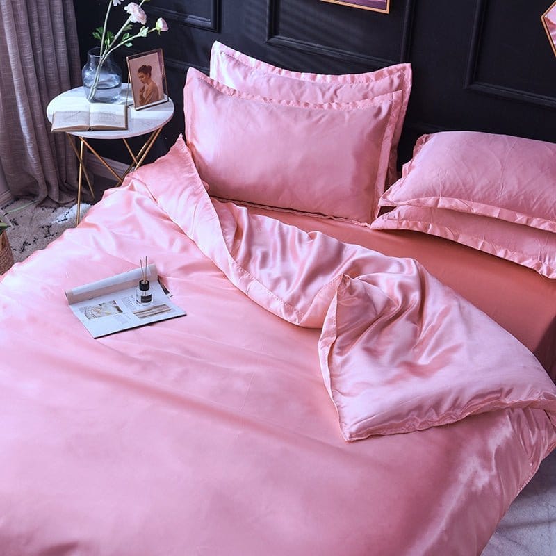 Parure de lit Rose type satin - Drap housse / Housse de couette / 2 taies d'oreiller La Maison des Housses