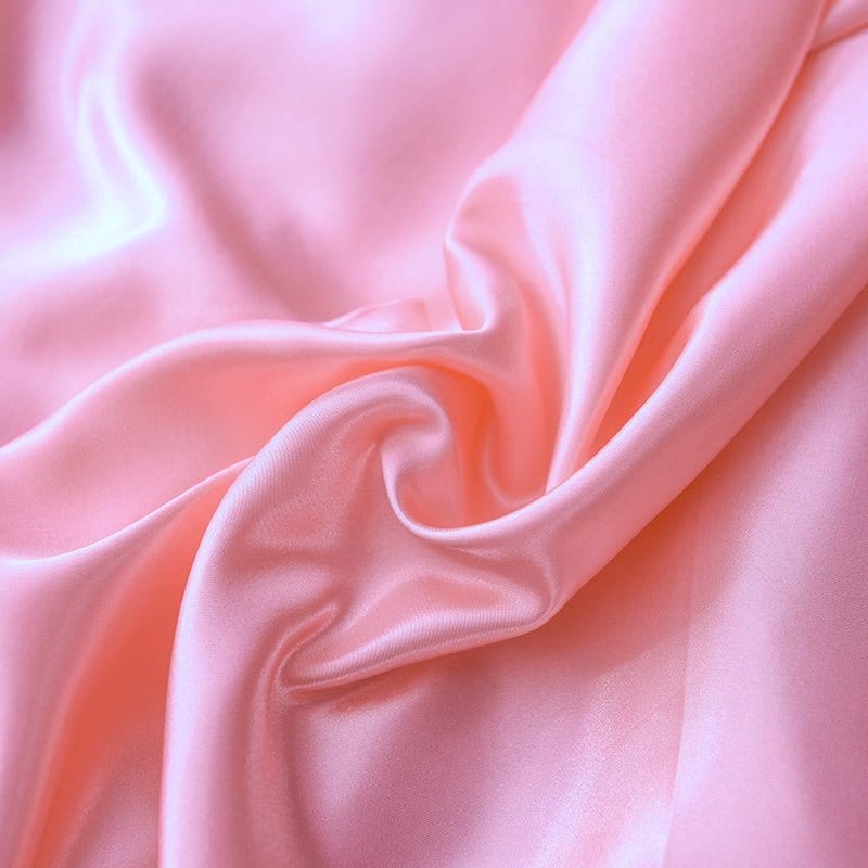 Parure de lit Rose type satin - Drap housse / Housse de couette / 2 taies d'oreiller La Maison des Housses