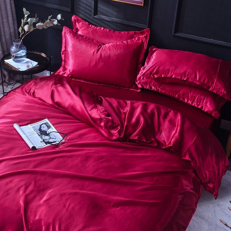 Parure de lit Rouge type satin - Drap housse / Housse de couette / 2 taies d'oreiller La Maison des Housses