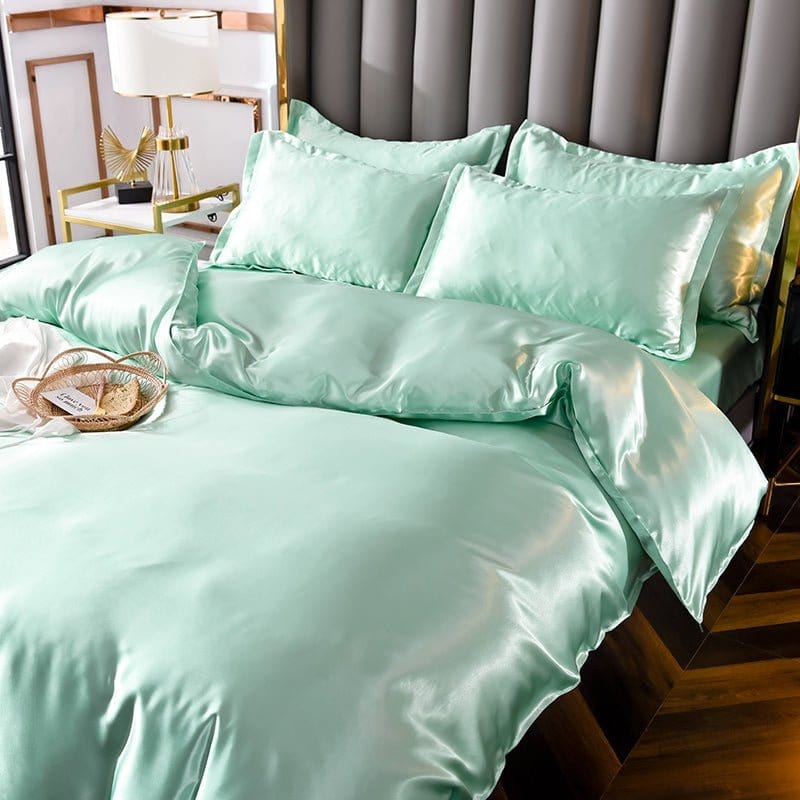 Parure de lit Vert opaline type satin - Drap housse / Housse de couette / 2 taies d'oreiller La Maison des Housses
