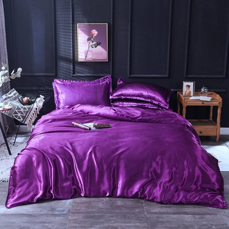Parure de lit Violet type satin - Drap housse / Housse de couette / 2 taies d'oreiller La Maison des Housses